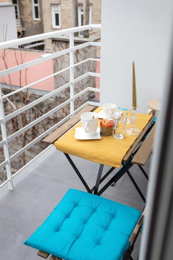 Design Triplex In The City Center With A Balcony Apartamento Zagreb Exterior foto